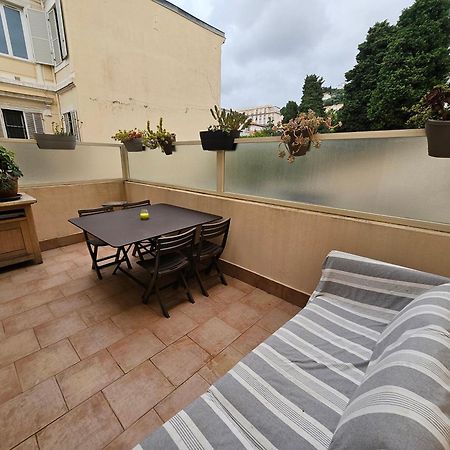 Michele Family - Centre Ville - 2 Pieces Tranquille - A 150 M De La Mer Menton Exterior foto